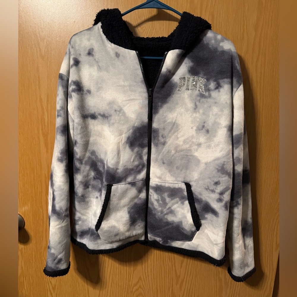 Victoria's Secret PINK reversible Tie-Dye Sherpa Jacket